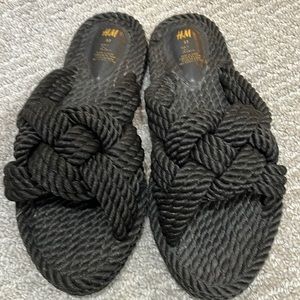 H&M NEW ! rope sandals black size 6